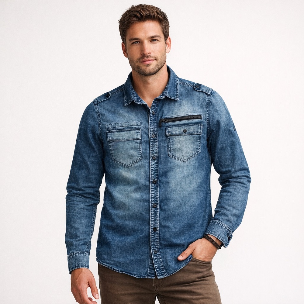 Rok Distressed Denim Chambray Long Sleeve Button Down Shirt Men’s Size M